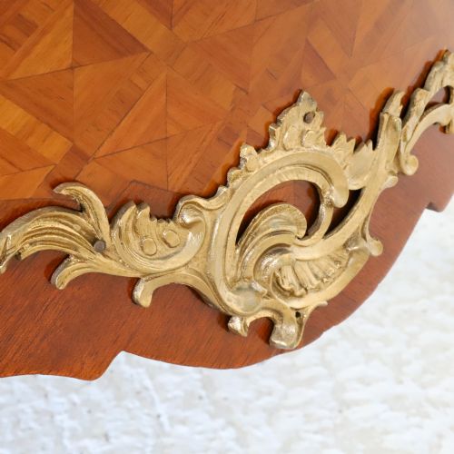 FRENCH COMMODE WITH PARQUETRY INLAY OF KINGWOOD AND TULIP WOOD - ADDITIONAL PHOTO 23