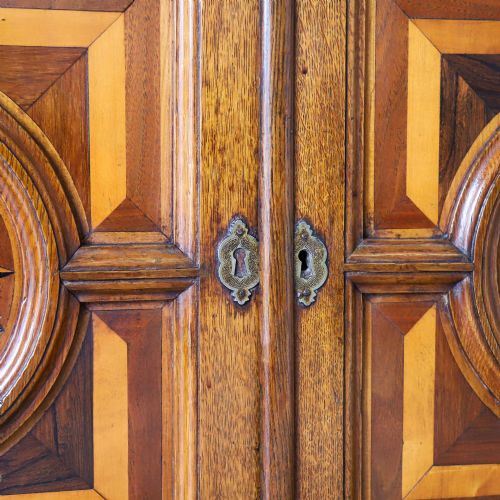 18TH CENTURY FRENCH OAK PARQUETRY MARQUETRY INLAY CUPBOARD CIRCA 1790 - ADDITIONAL PHOTO 10
