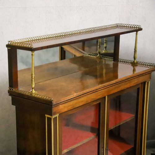 PAIR OF 19TH CENTURY REGENCY PERIOD ROSEWOOD CHIFFONIERS CIRCA 1810 - ADDITIONAL PHOTO 6