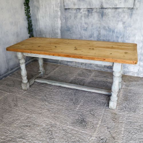 19TH CENTURY PINE FARMHOUSE DINING TABLE - ADDITIONAL PHOTO 6