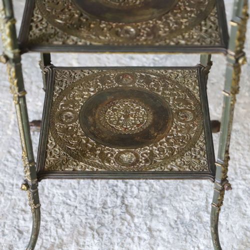 ANTIQUE ORNAMENTAL CAST IRON THREETIER TAGRE WITH FIGURAL DETAILS - ADDITIONAL PHOTO 5
