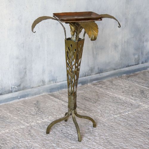 ITALIAN 1920S ART NOUVEAU BRASS SIDE TABLE WITH ENGRAVED COPPER TRAY - ADDITIONAL PHOTO 1