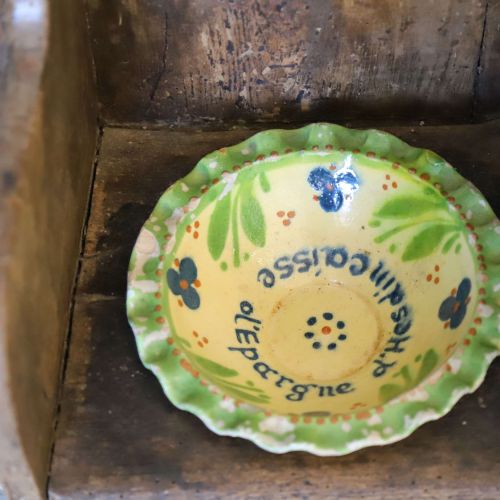 18THCENTURY WELSH PAINTED SYCAMORE CHILDS COMMODE CHAIR - ADDITIONAL PHOTO 3