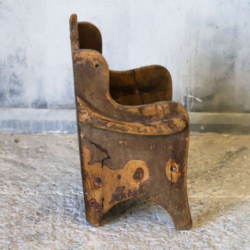 18THCENTURY WELSH PAINTED SYCAMORE CHILDS COMMODE CHAIR - ADDITIONAL PHOTO 5