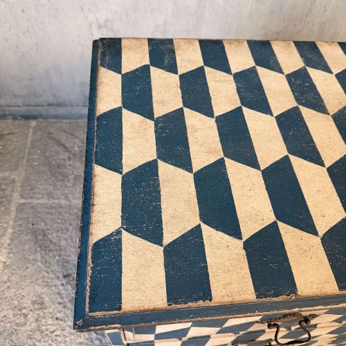 EDWARDIAN CHEST OF DRAWERS 2 OVER 2 HAND PAINTED GEOMETRIC BLUE WHITE - ADDITIONAL PHOTO 8