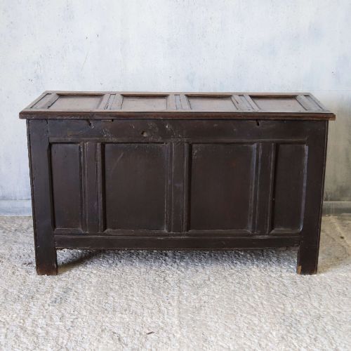 LATE 17THCENTURY CORNISH ECCLESIASTICAL OAK COFFER WITH GOTHIC CARVING CIRCA 1680 - ADDITIONAL PHOTO 11