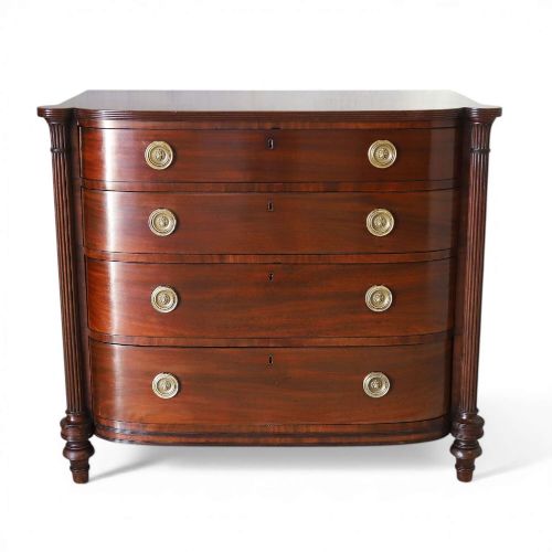 SCOTTISH REGENCY BOW FRONT CHEST OF 4 GRADUATED DRAWERS IN FLAME MAHOGANY CIRCA1830