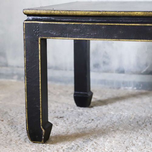 20TH CENTURY ENGLISH JAPANNED COFFEE TABLE WITH DECORATIVE PAINTED SCENES - ADDITIONAL PHOTO 9