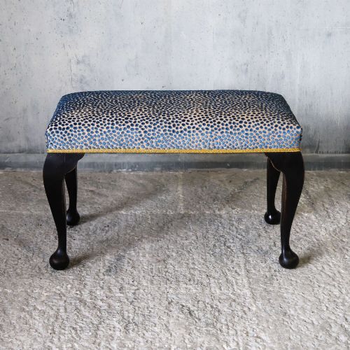 EDWARDIAN EBONISED STOOL WITH TURNED LEGS UPHOLSTERED SEAT SO VERSATILE AND FUNCTIONAL - ADDITIONAL PHOTO 1