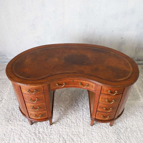 LATE 18THEARLY 19THCENTURY ENGLISH SHERATON REVIVAL KIDNEY DESK ORIGINAL LEATHER TOP - ADDITIONAL PHOTO 4