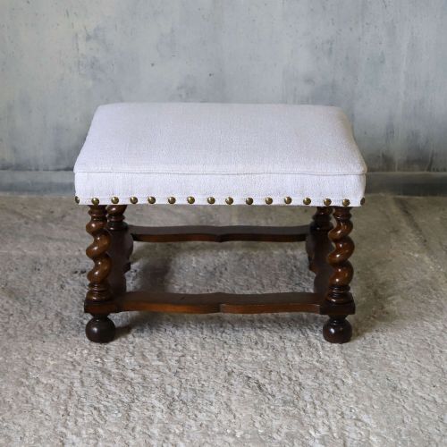 WILLIAM MARY ERA STOOL WITH BARLEYSUGAR LEGS OYSTERVENEERED STRETCHER C 1795 - ADDITIONAL PHOTO 1