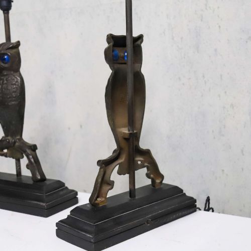 PAIR OF AMERICAN CAST IRON OWL LAMPS C1930S CONVERTED FROM ANDIRONS - ADDITIONAL PHOTO 8