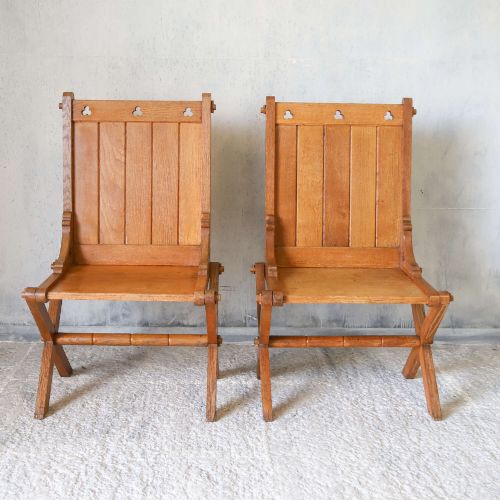 PAIR OF OAK GOTHIC REVIVAL GLASTONBURY CHAIRS WITH TREFOIL DETAILS EARLY 1900S - ADDITIONAL PHOTO 3
