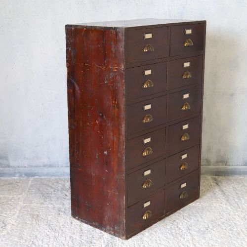 ANTIQUE MAHOGANY BANK OF DRAWERS WITH ORIGINAL SHELL PULLS LABEL HOLDERS C1910 - ADDITIONAL PHOTO 8
