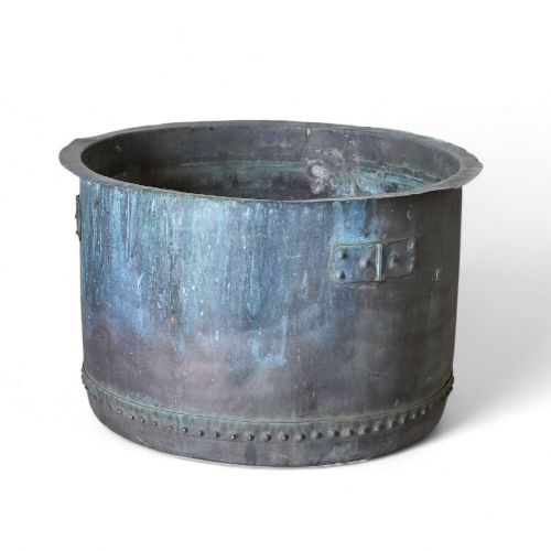EXTRALARGE 19TH CENTURY ENGLISH COPPER PLANTER HANDRIVETED WITH RICH NATURAL PATINA