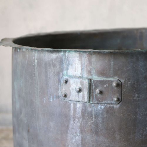 EXTRALARGE 19TH CENTURY ENGLISH COPPER PLANTER HANDRIVETED WITH RICH NATURAL PATINA - ADDITIONAL PHOTO 7