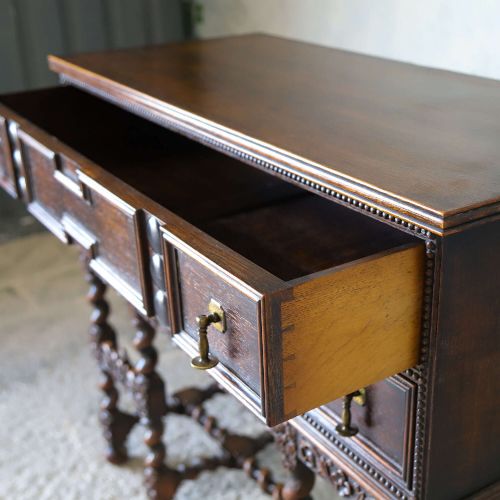 1930S ENGLISH OAK SIDEBOARD CAROLEAN REVIVAL FINELY CARVED WITH BARLEYTWIST SUPPORTS - ADDITIONAL PHOTO 6