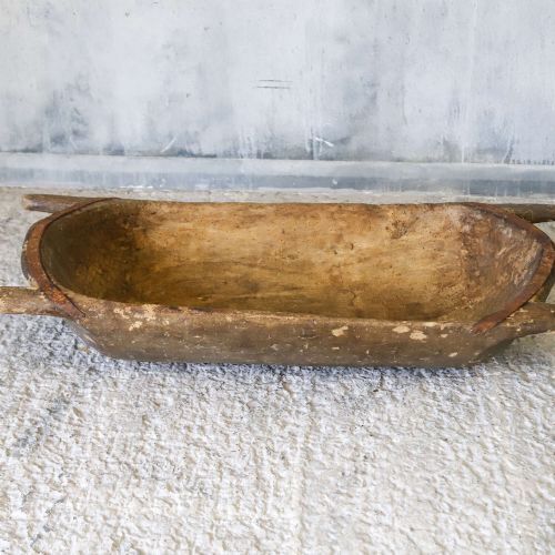 LARGE 19TH CENTURY FRENCH FARMHOUSE KNEADING DOUGH BOWL WITH RICH PATINA - ADDITIONAL PHOTO 2