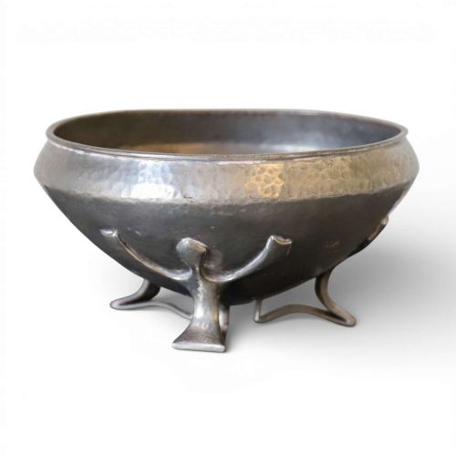 LIBERTY CO TUDRIC PEWTER BOWL BY OLIVER BAKER MODEL 01128 ARTS CRAFTS C1905