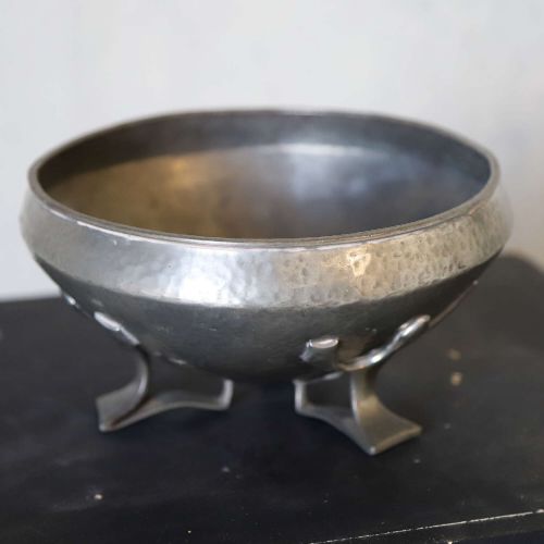 LIBERTY CO TUDRIC PEWTER BOWL BY OLIVER BAKER MODEL 01128 ARTS CRAFTS C1905 - ADDITIONAL PHOTO 3