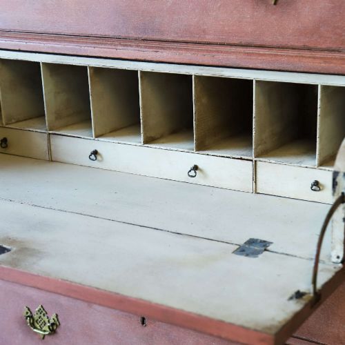 18TH CENTURY GEORGIAN PERIOD GEORGE III PAINTED MAHOGANY CHEST ON CHEST WITH SECRETAIRE - ADDITIONAL PHOTO 9
