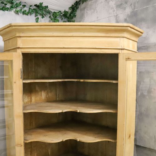 19THCENTURY ENGLISH PINE CORNER CUPBOARD TWOPART FORM WITH GLASS DOORS - ADDITIONAL PHOTO 9