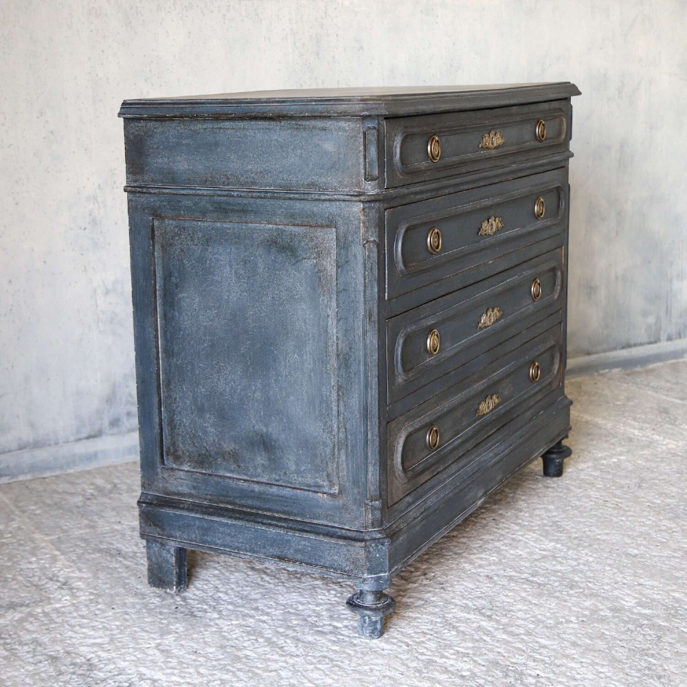 A late 19th-century French Louis XVI Revival chest of drawers painted in slate blue with four drawers featuring decorative brass hardware. View XIV