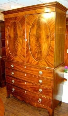 Antique Georgian Linen Press