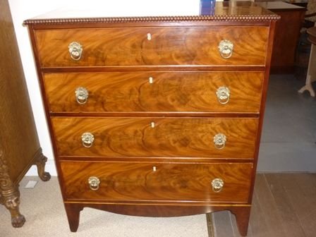 Antique Georgian Chest of Drawers