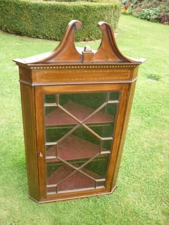 Antique Victorian Corner Copboard