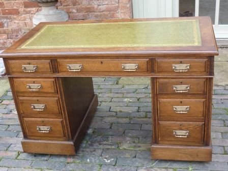 Antique Victorian Pedestal Desk