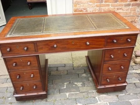 Antique Victorian Pedestal Desk
