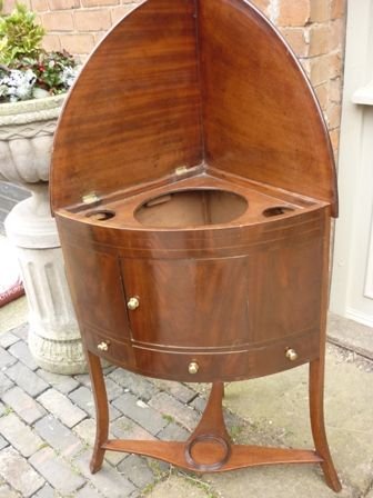 Antique Georgian Washstand