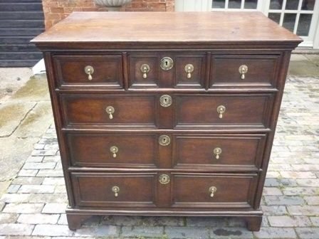 Antique Oak Chest of Drawers
