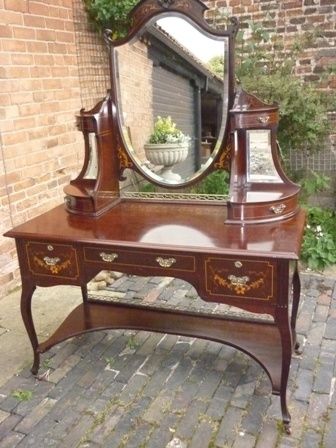 Antique Victorian Dressing Table