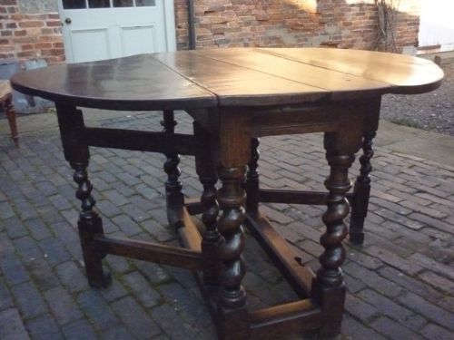 Superb Antique Oak Gateleg Table