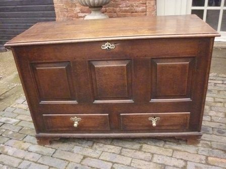 Antique Georgian Oak Dower Chest/coffer