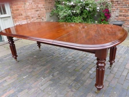 Antique Victorian Mahogany Extending Dining Table