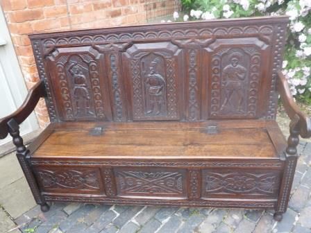 Antique Georgian Oak Settle Early