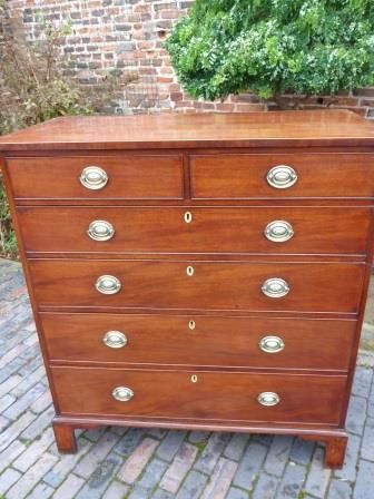 Antique Georgian Mahogany Chest of Drawers