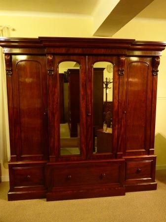 Antique Victorian 4 Door Wardrobe Stunning