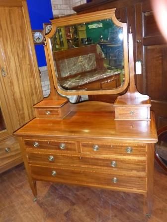 Antique Victorian Mahogany Inlaid Dressing Chest
