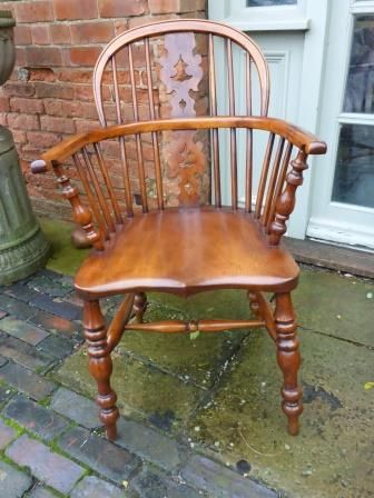 Antique Victorian Yew Wood Windsor Chair