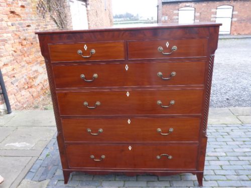 Very Large Georgian Chest of Drawers