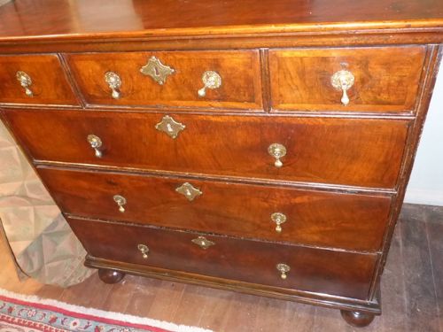 William and Mary Walnut Chest of Drawers