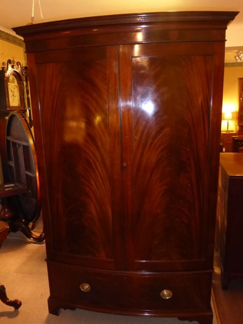 Edwardian 2 Door Wardrobe in Mahogany