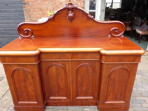 Victorian Mahogany Chiffonier Sideboard