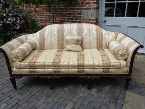 Fine Settee in the Style of Robert Adam