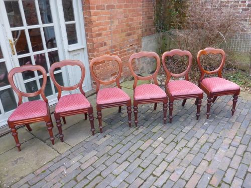 Set of 6 Victorian Mahogany Balloon Back Dining Chairs