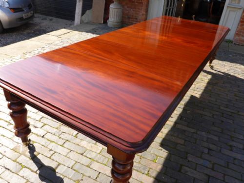 Antique Victorian Mahogany Extending Dining Table Seats 12/14